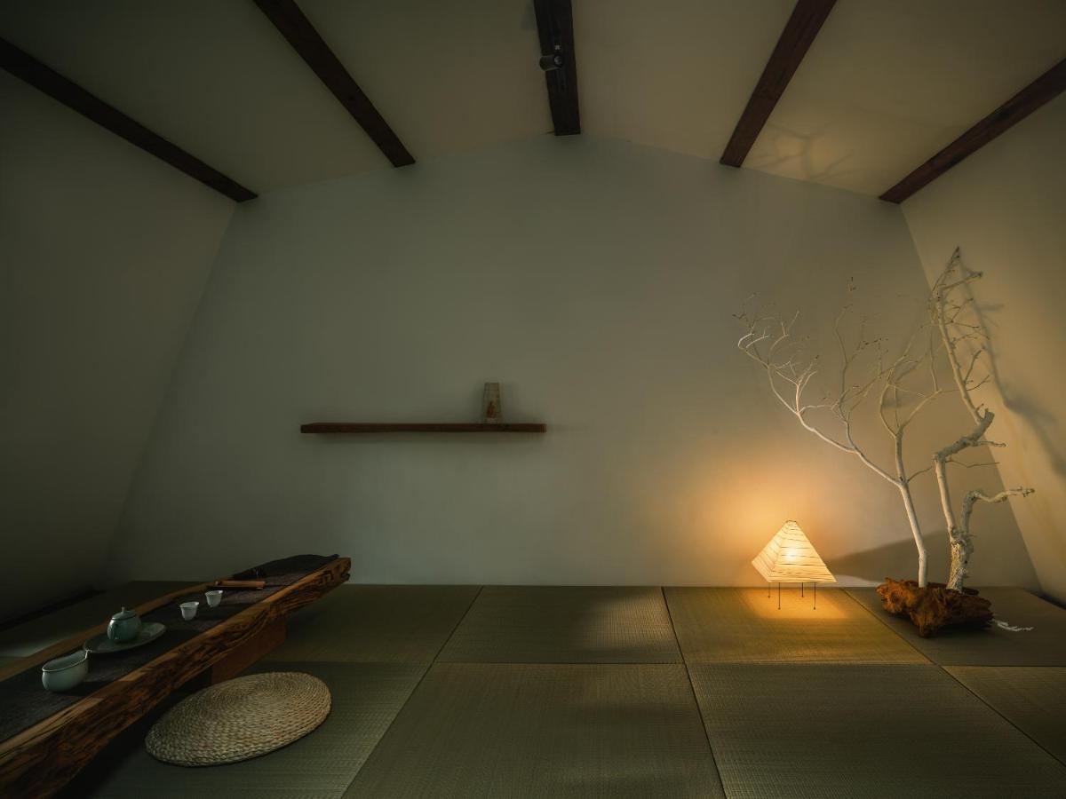 Deep Breath B&B Fengshan エクステリア 写真