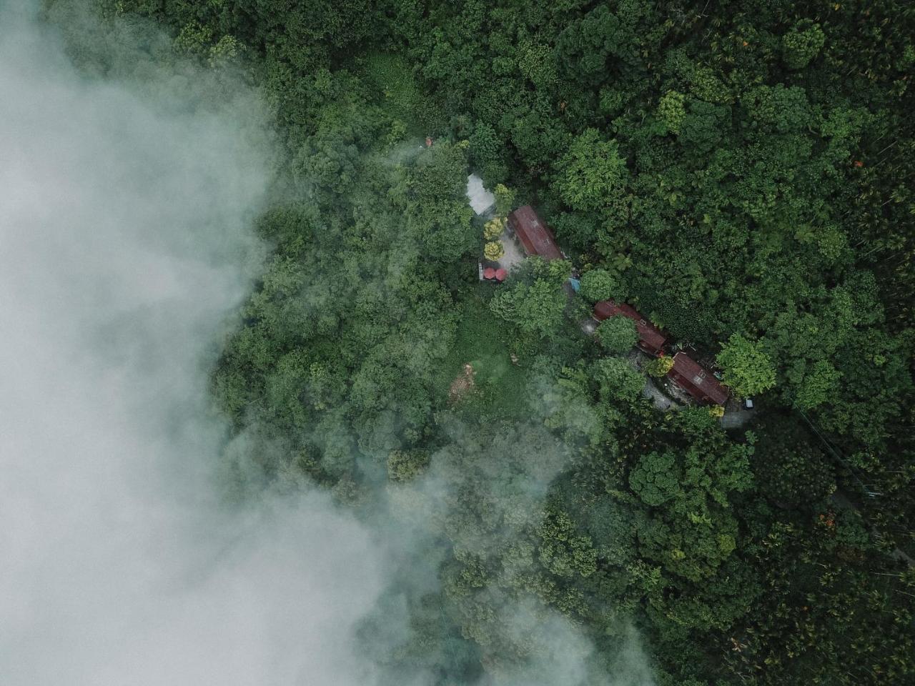 Deep Breath B&B Fengshan エクステリア 写真